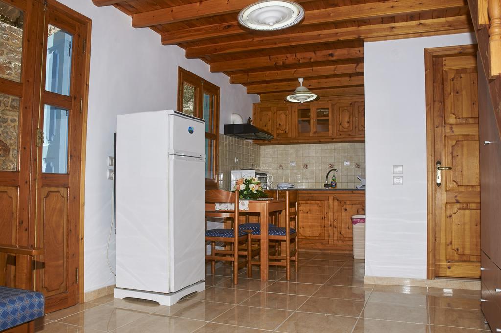 Athina Studios Symi Exteriör bild